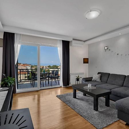 מאקרסקה Urban Apartment מראה חיצוני תמונה